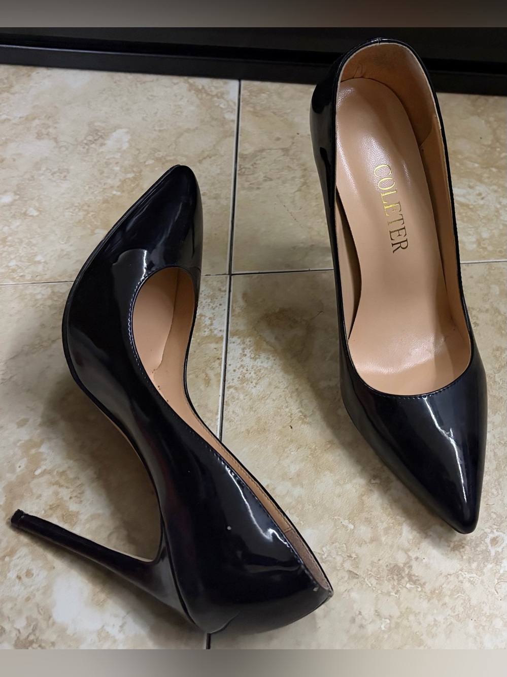 Women's Black Patent Pointed-Toe Stiletto Heels - Picture 2 of 4